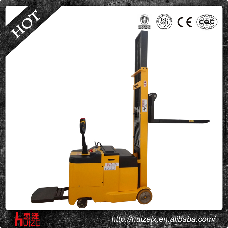 500KG平衡重全電動堆高車 (1) 500KG平衡重全電動堆高車 (1)